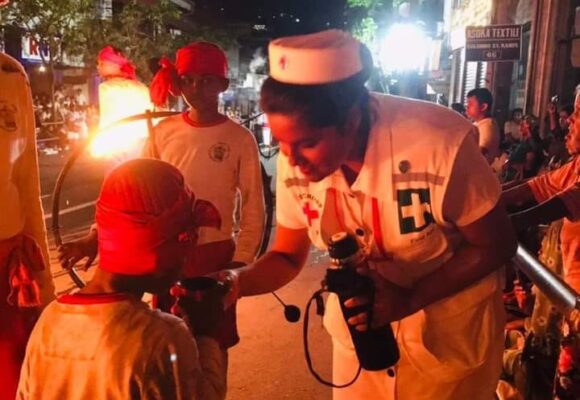 Lighting Up Kandy: Red Cross Volunteers Provide Essential Support During Esela Perahera